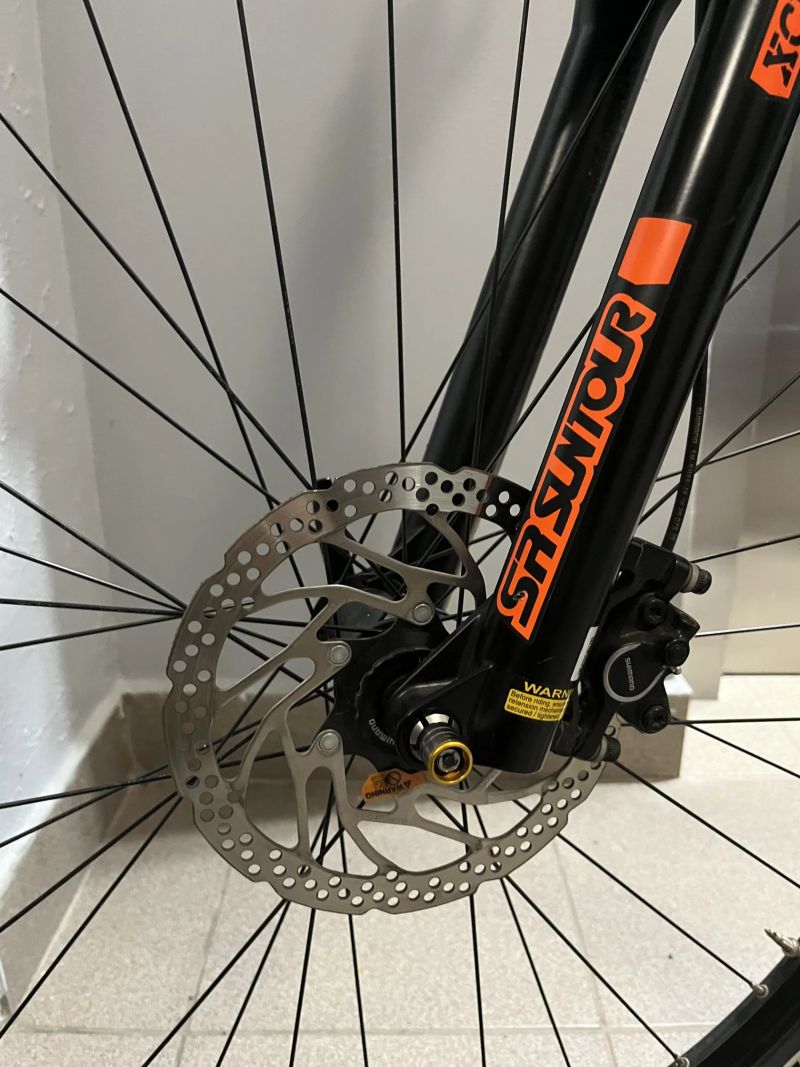 zánovní Kellys Gate 30 29”, Shimano XT, pevné osy