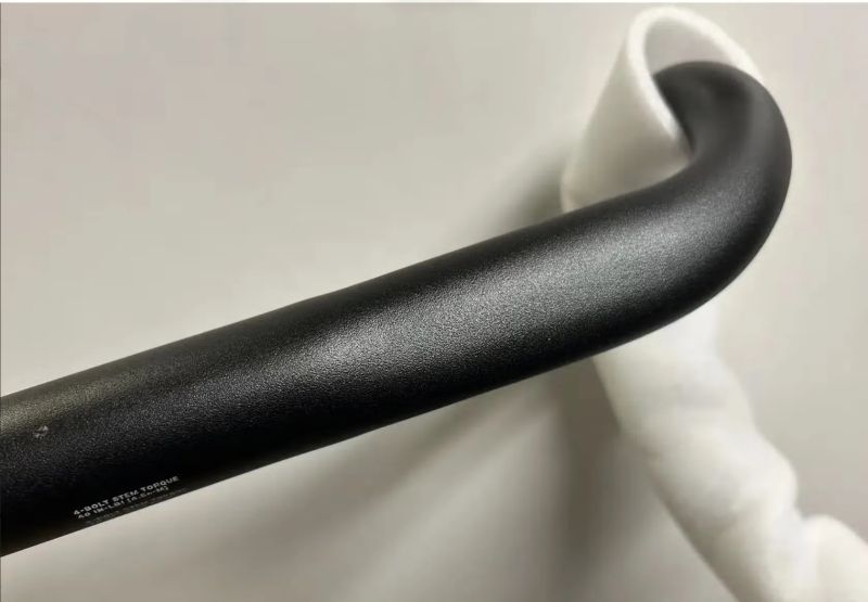 Silniční řídítka Expert Alloy Shallow Bend šířka 420 mm