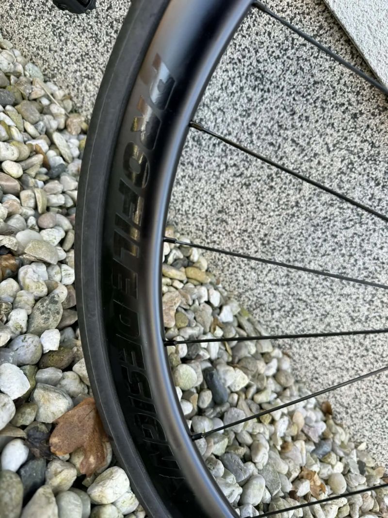 BMC Teammachine 2023 | Rival AXS | karbonová kola | vel. 56 | TOP stav | 49 990 Kč