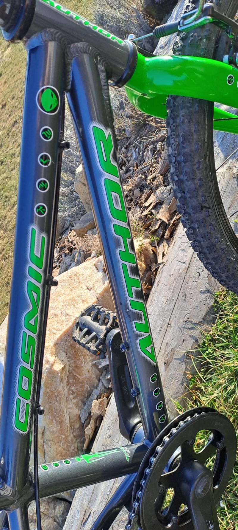 Author Cosmic 20" - PĚKNÉ