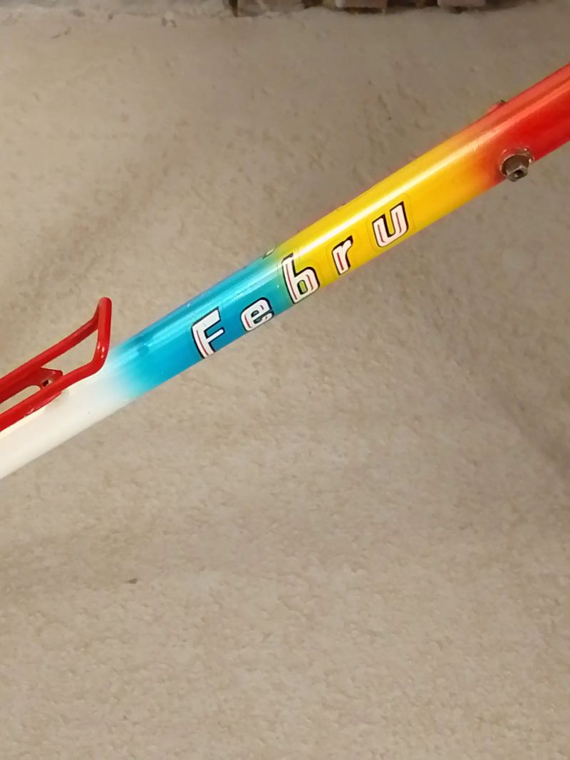 Švýcarský rám Febru 