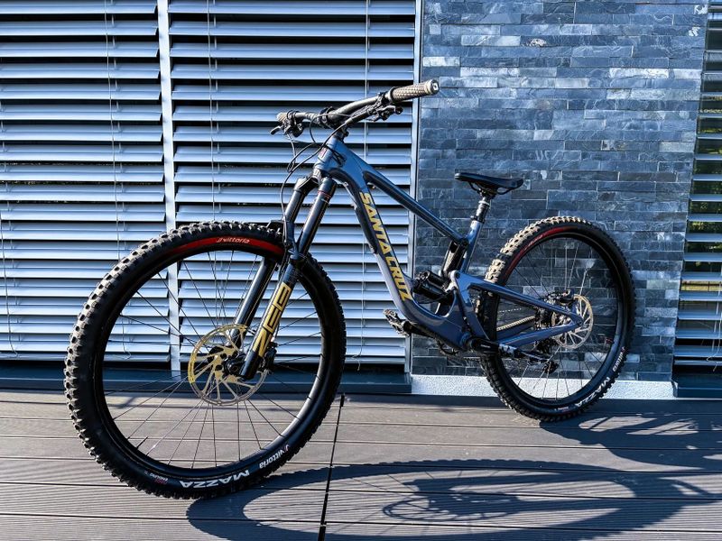 Santa Cruz Megatower