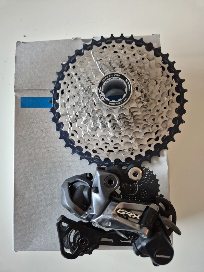 Shimano GRX 1x11 Di2 + kazeta 11-42