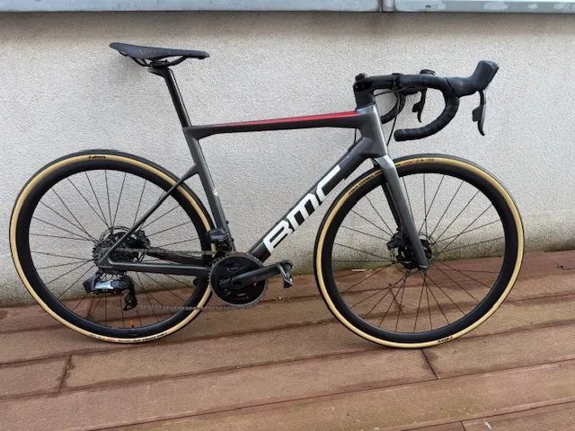 BMC Teammachine SLR One – velikost 54 – karbon / SRAM Force AXS / powermeter