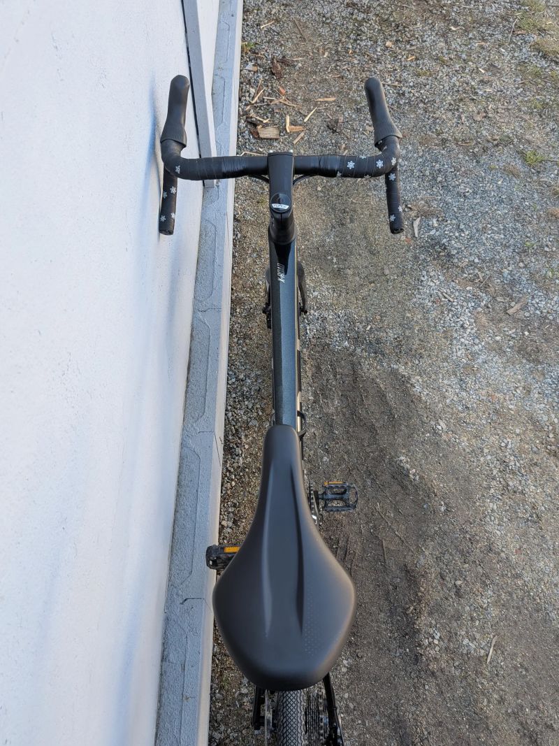 Superior X-ROAD Team Comp (vel. L) – Karbonová kola CSC – V ZÁRUCE