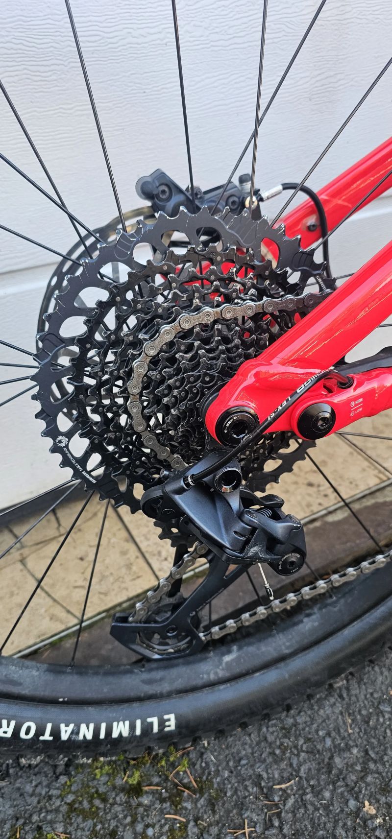 Specialized Turbo Levo Comp 2022 pouze 900km a18.cyklů baterie velikost S3 165-180cm