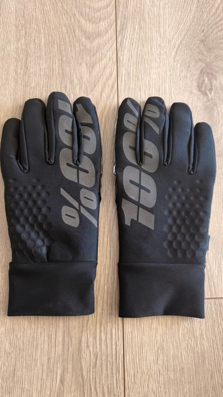 100% Hydromatic Brisker pánské rukavice Black