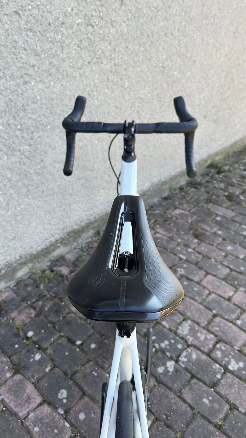 Specialized Aethos | Roval Alpinist CL II | 7 Kg | bez kolies 2499 EUR