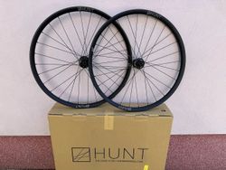 HUNT 650B Adventure Carbon Disc Wheelset Gravel