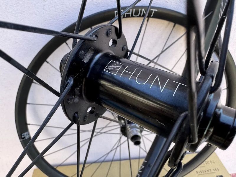 HUNT 650B Adventure Carbon Disc Wheelset Gravel