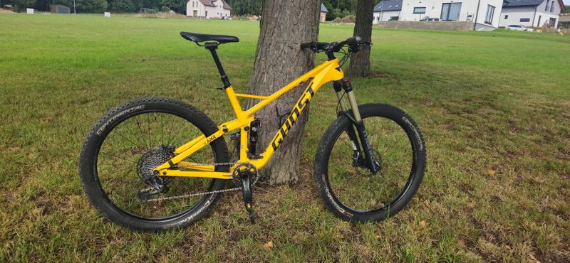 Prodám Ghost SLAMR X9 LC 2017, vel. M, 27,5" – karbon