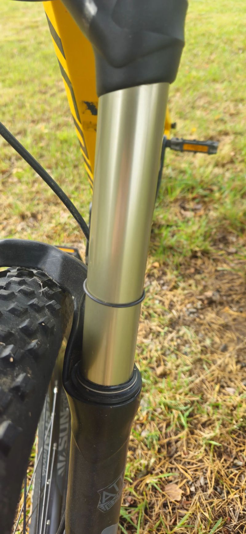 Prodám Ghost SLAMR X9 LC 2017, vel. M, 27,5" – karbon