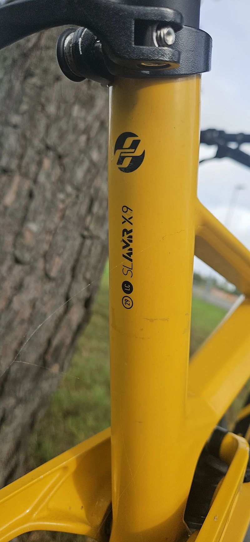 Prodám Ghost SLAMR X9 LC 2017, vel. M, 27,5" – karbon