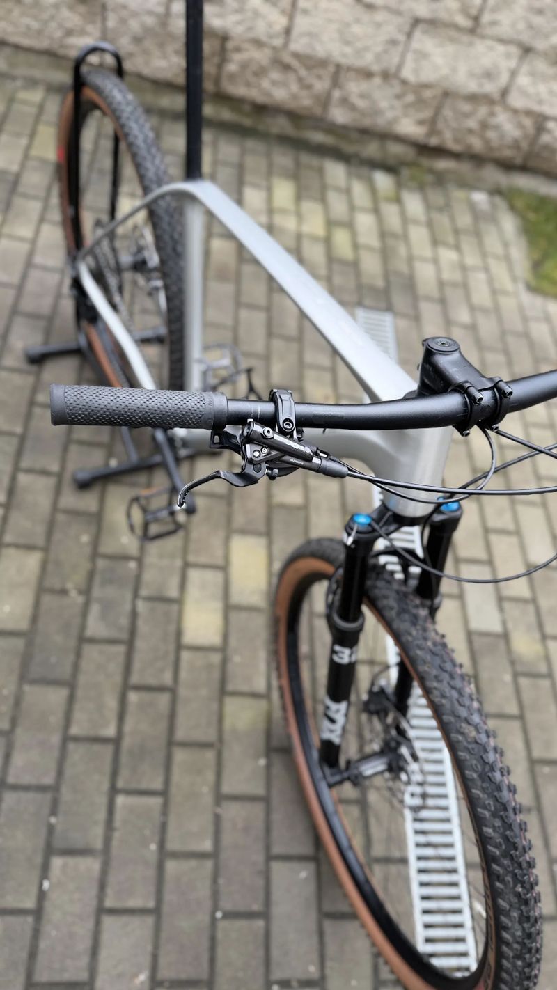 Cube Reaction C:62 Race, Fox, XT, 10kg