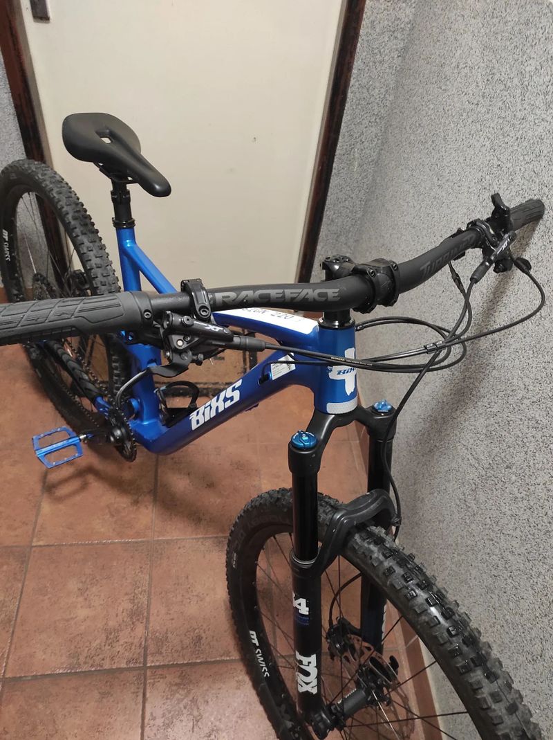 Bixs celoodpružené horské kolo 29 TOP