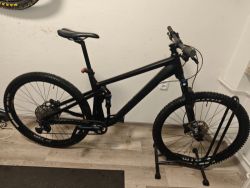 Ghost RIOT TRAIL ESSENTIAL