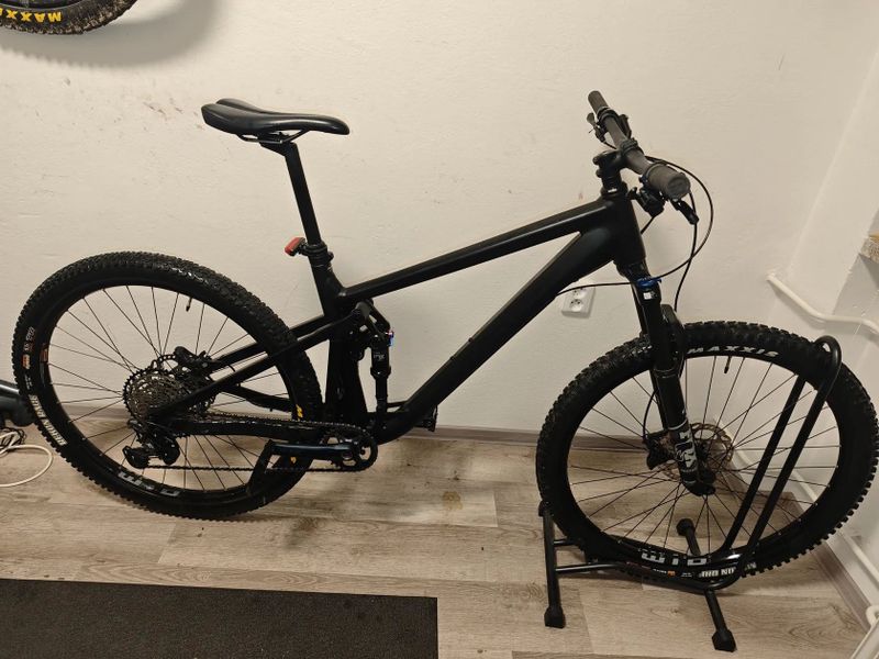 Ghost RIOT TRAIL ESSENTIAL