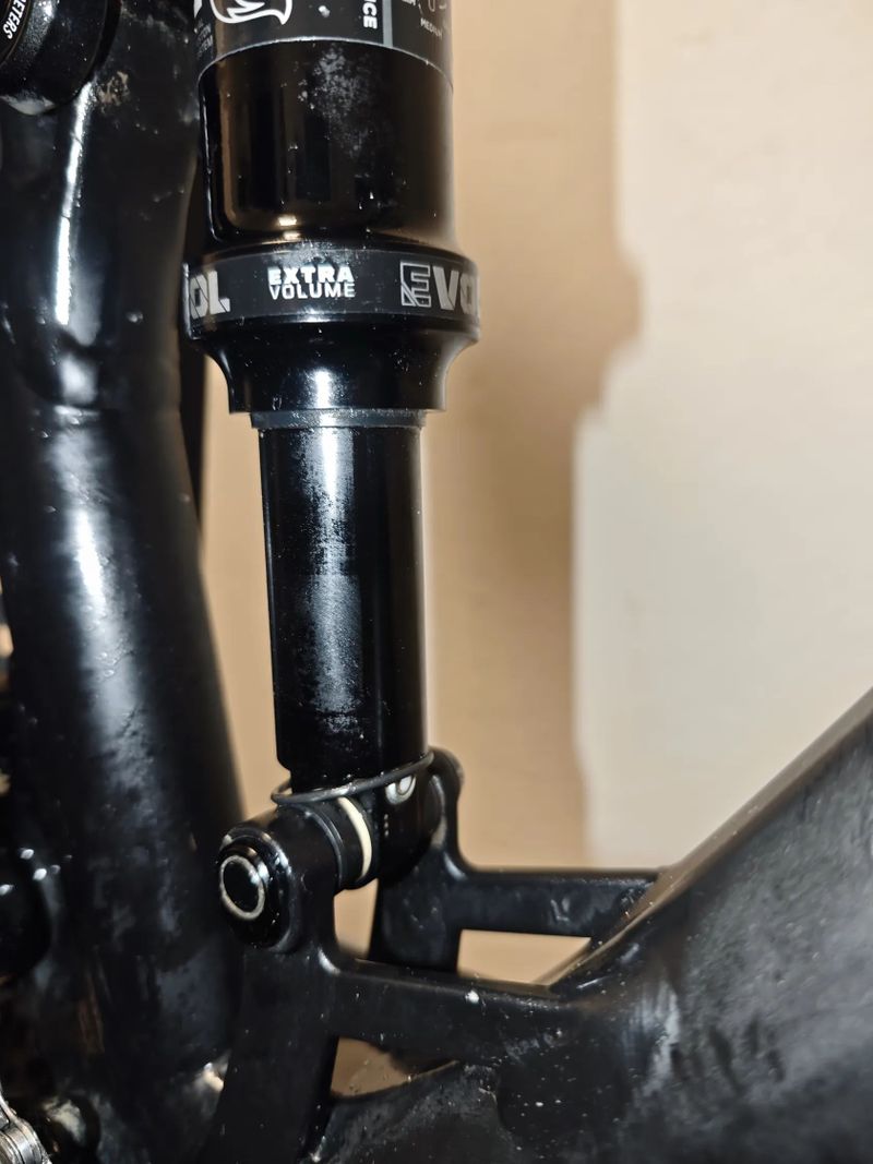 Ghost RIOT TRAIL ESSENTIAL