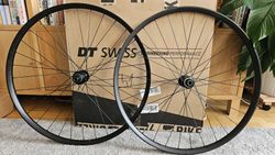 Nová zapletená kola: 29" Shimano SHL28OS z carbon kola BMC