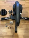 Elite Direto XR Smart Trainer – Zwift Cog + Click, záruka, TOP stav