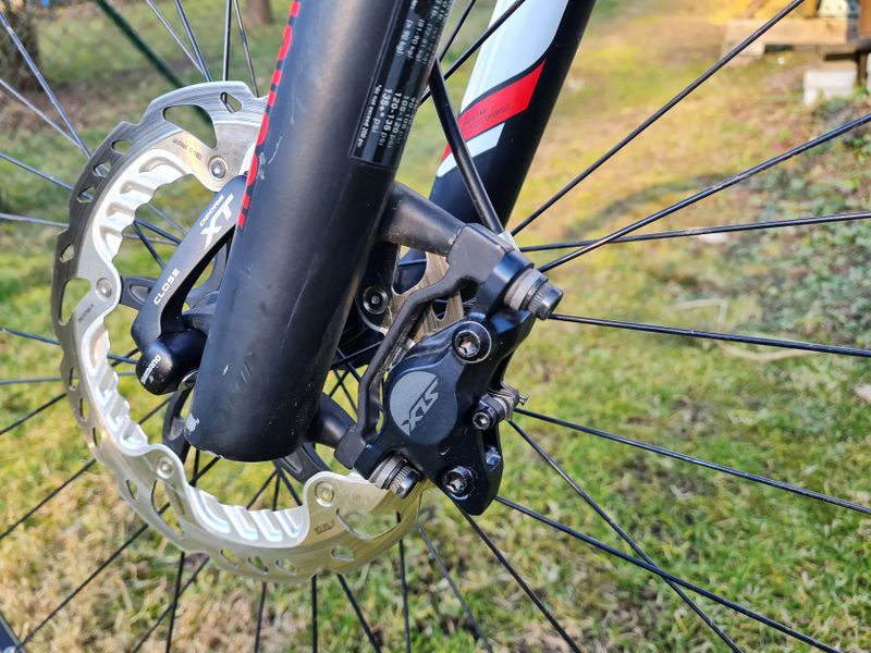 Celoodpružené kolo CUBE