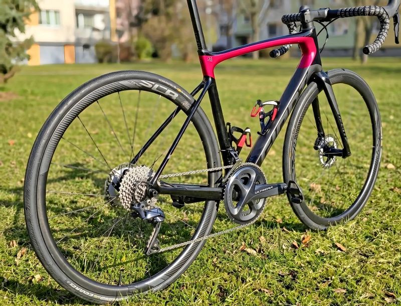 Giant Defy Advanced Pro 1 2019 (Ultegra) velikost (M). Nájezd cca 1.000 km, čerstvě po servisu