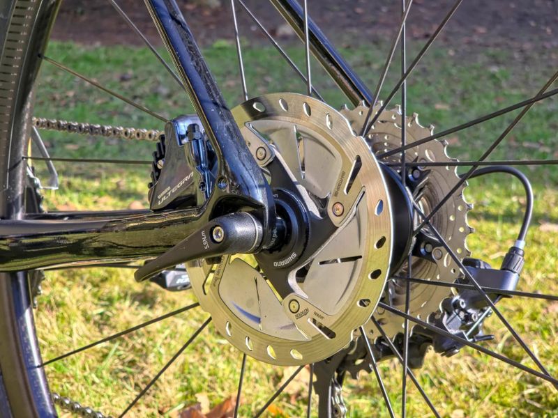 Giant Defy Advanced Pro 1 2019 (Ultegra) velikost (M). Nájezd cca 1.000 km, čerstvě po servisu