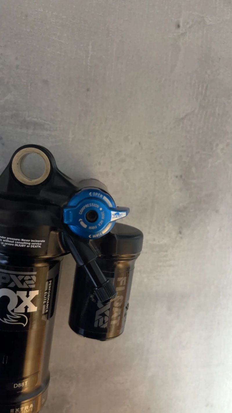 Fox dpx2 tlumič 230x60