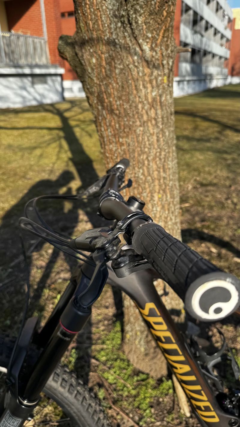 Specialized Enduro comp 