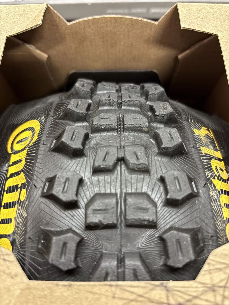 Continental Kryptotal F/R Enduro Soft 2.4