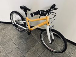 PRODÁM WOOM 4 - k tomu zdarma sada nových blikaček (přední + zadní)