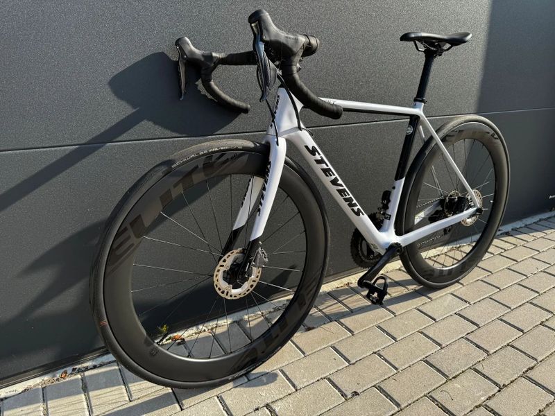 Stevens Comet carbon DI2