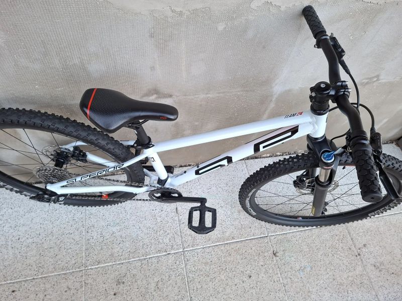 Superior Team 24. Jako nové! 