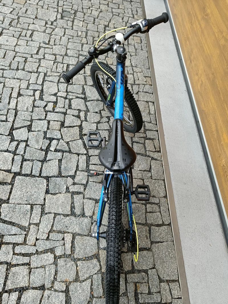 GHOST Kato 24" night blue/neon, převod 1x8