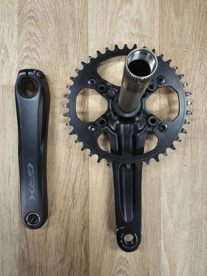 Kliky Shimano GRX (FC-RX600)