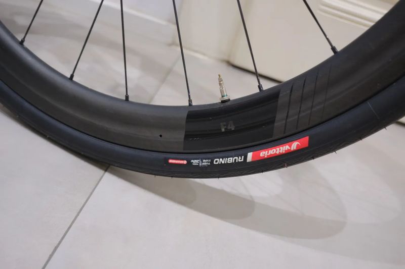 Fara F/road 2024 R9100 Dura-ace