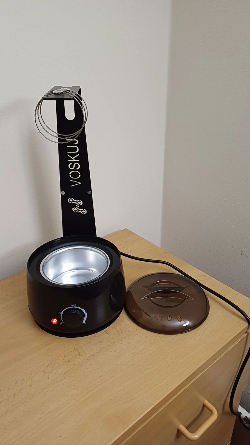 Digitální stanice pro voskování řetězů