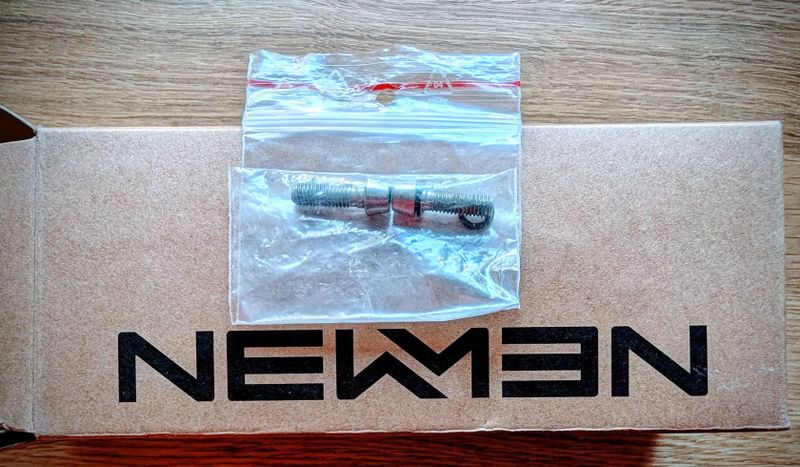 Ultralight predstavec Newmen SL 318.2 90mm