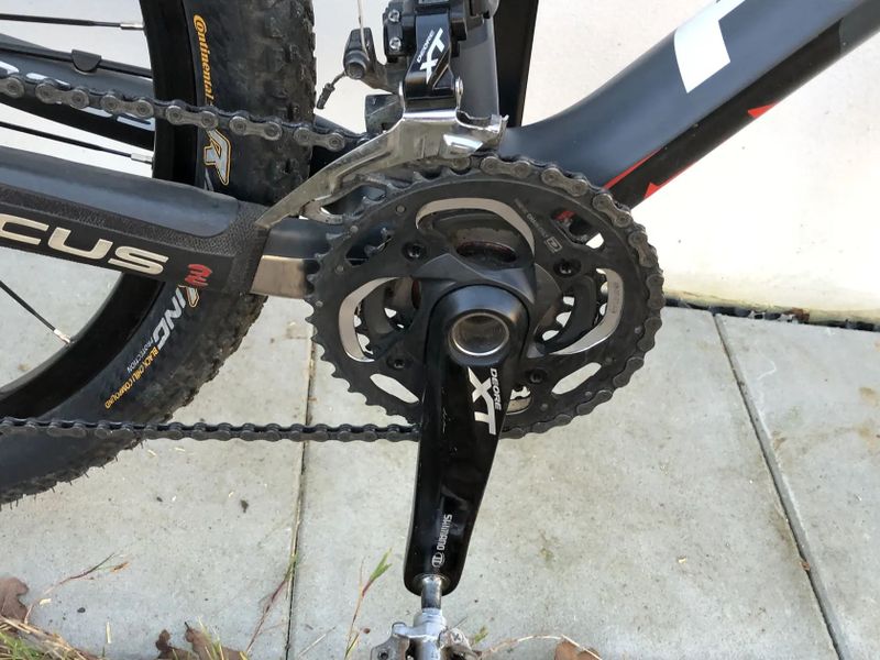 Focus RAVEN, carbon, 26”