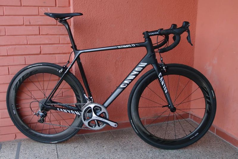 Canyon Ultimate, Shimano Dura-Ace, Zipp 404 Firecrest