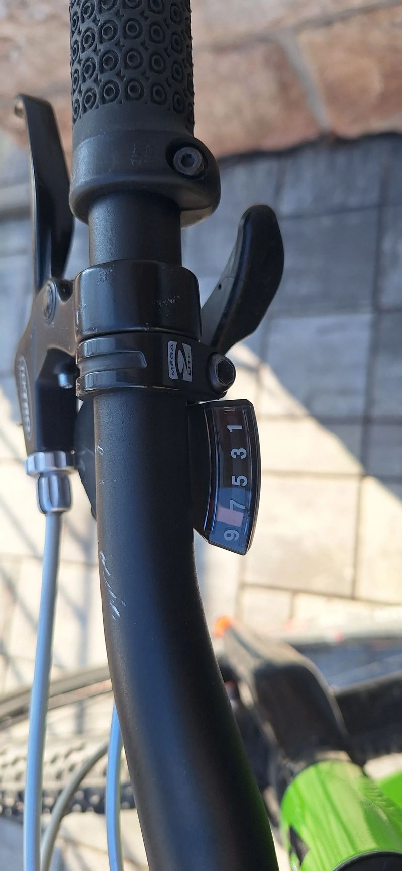 Rock Machine Thunder 27 VB