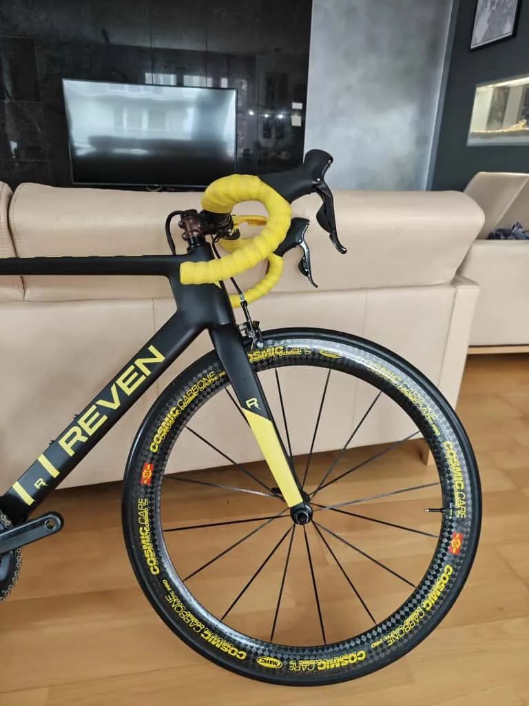 silniční kolo REVEN FURY Aero 