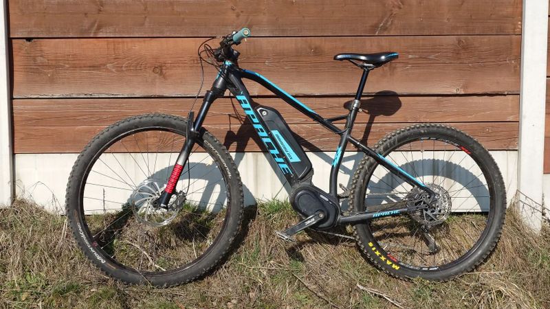 Elektrokolo Apache Hawk MX