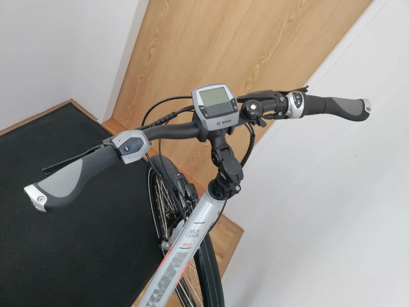 KTM Městské dámské elektrokolo