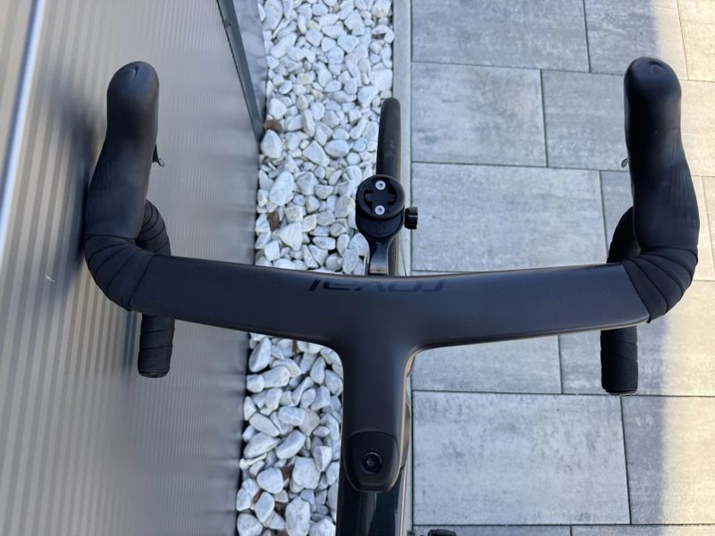 Specialized Tarmac SL7 Expert/ Roval Rapide CLX II/ Roval Rapide Cockpit/ CeramicSpeed/58