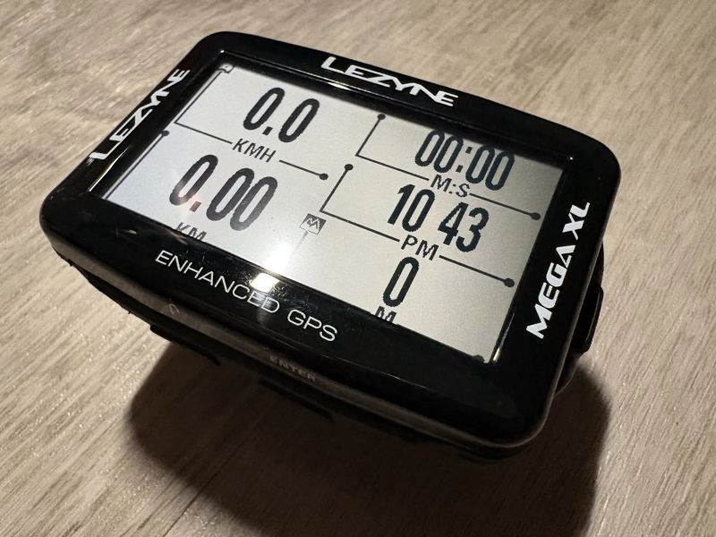 Cyklonavigace Lezyne Mega XL - v záruce, originální balení