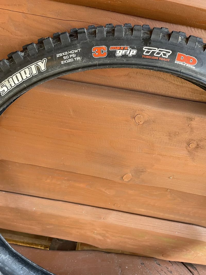 Maxxis Shorty 29x2,4'', Maxxgrip, 3C, DD