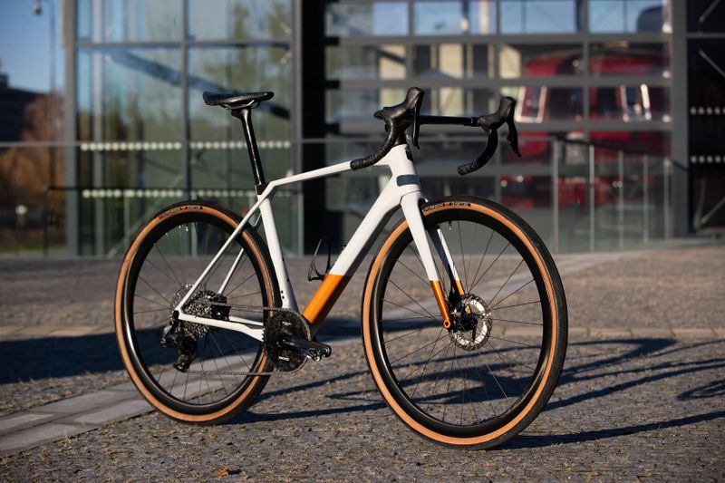 Superior Gravel X-ROAD Team Issue GR