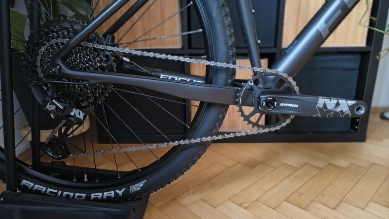 Focus Raven carbon / vel.M / Sram Eagle 1x12