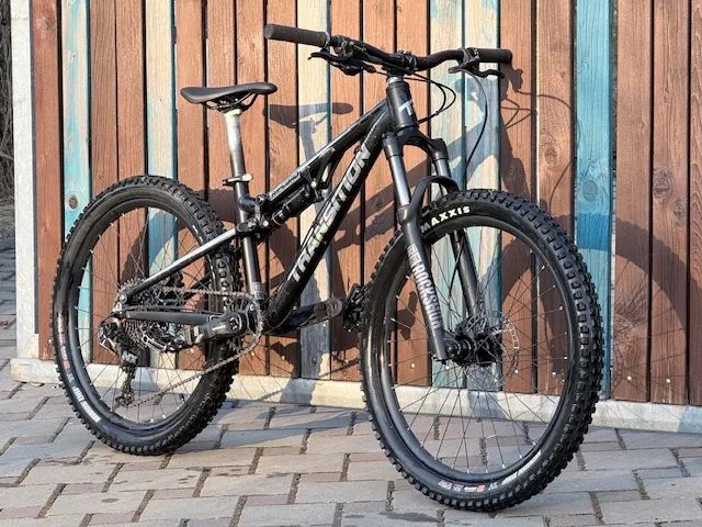 Transition Ripcord 24", celoodpružené, 13 kg